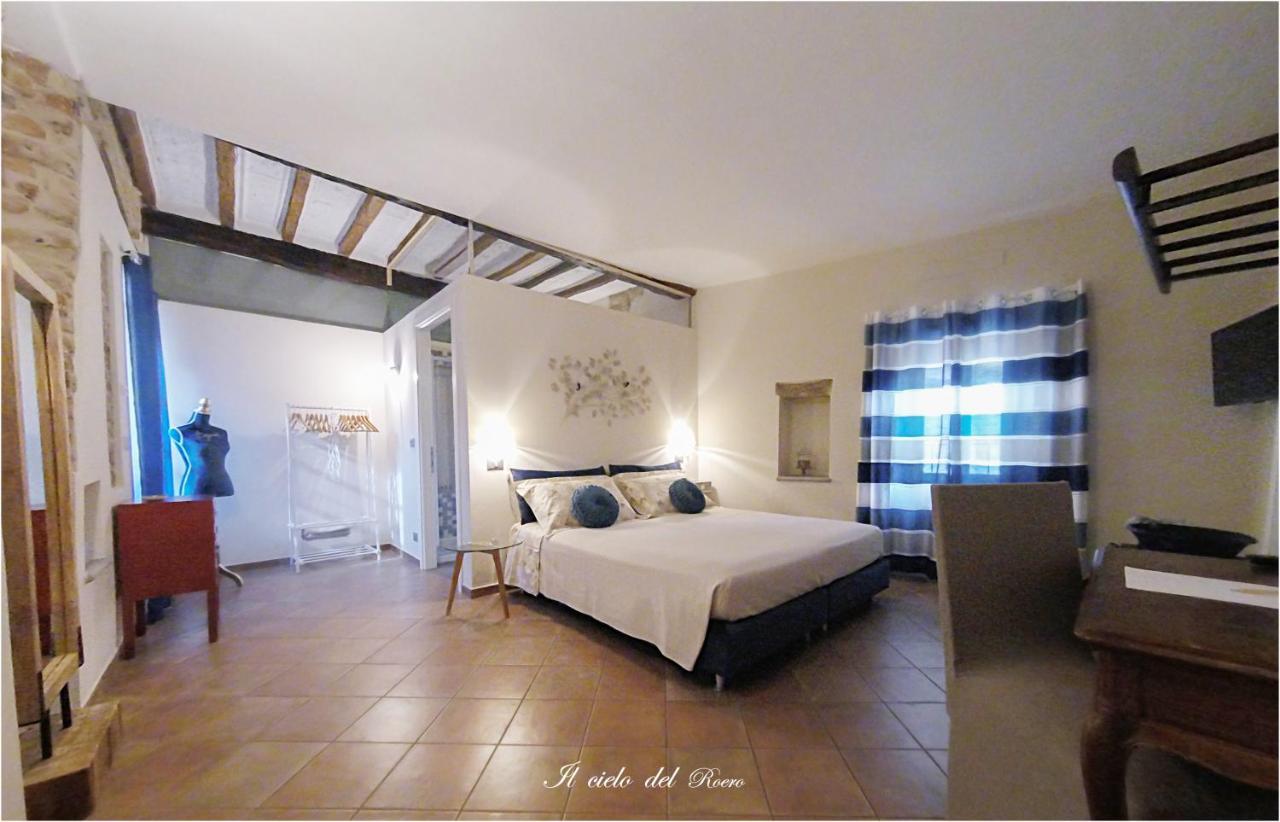 Il Giardino Sul Tetto B&B Guarene Szoba fotó