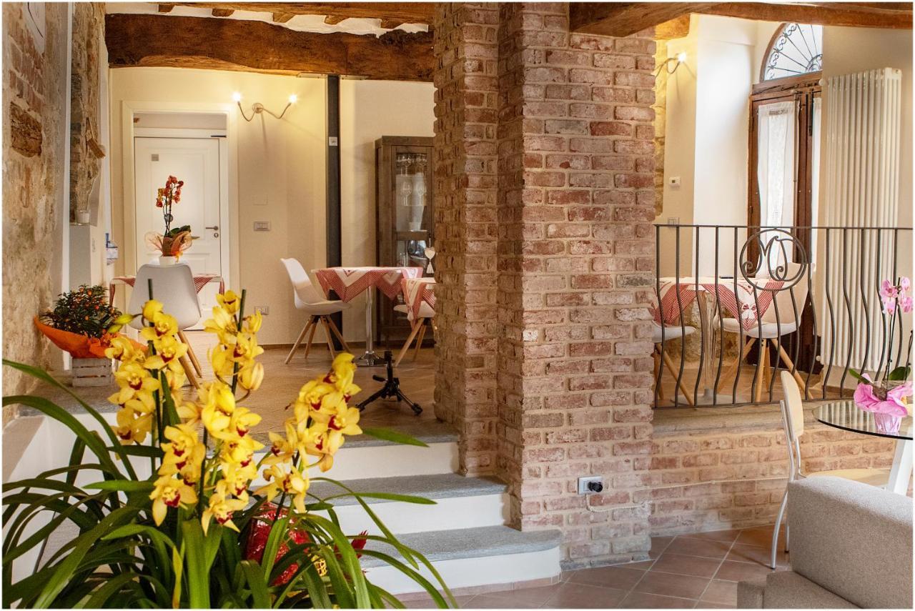 Il Giardino Sul Tetto B&B Guarene Kültér fotó