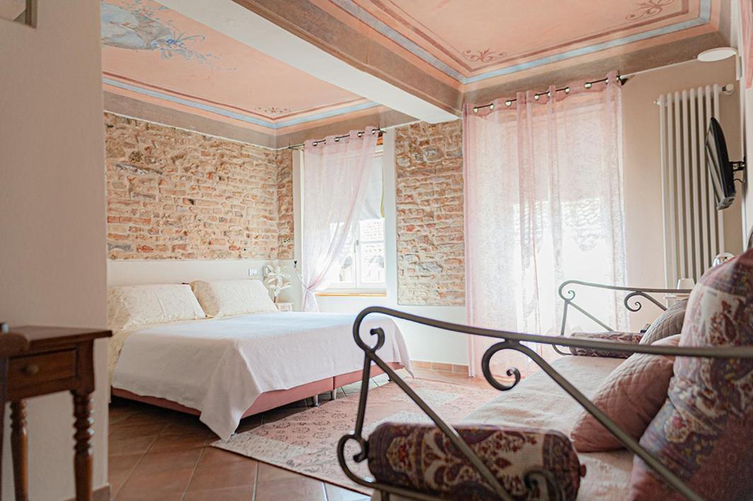 Il Giardino Sul Tetto B&B Guarene Kültér fotó