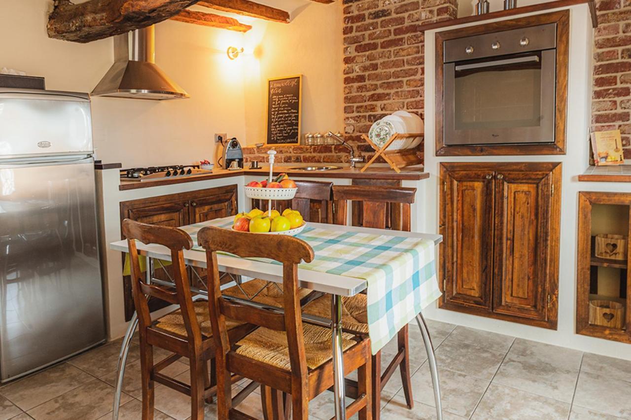 Il Giardino Sul Tetto B&B Guarene Kültér fotó
