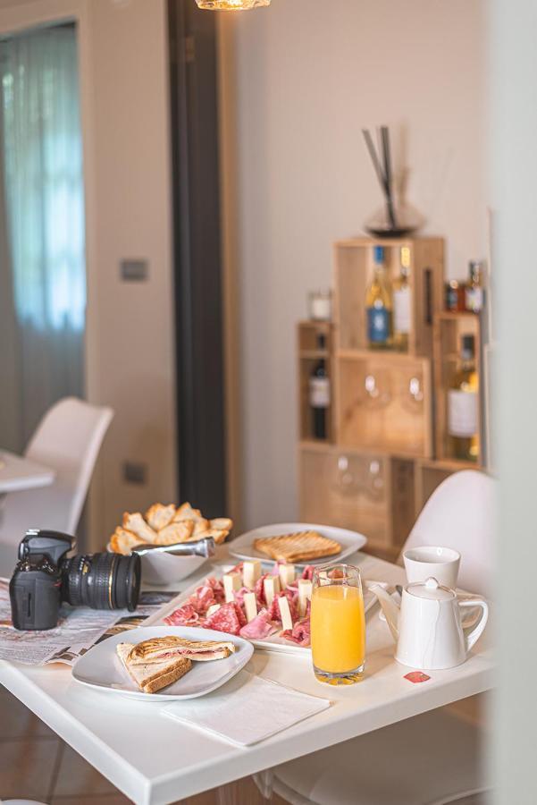 Il Giardino Sul Tetto B&B Guarene Kültér fotó