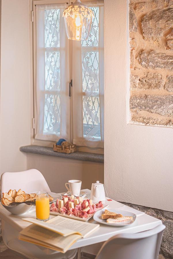 Il Giardino Sul Tetto B&B Guarene Kültér fotó